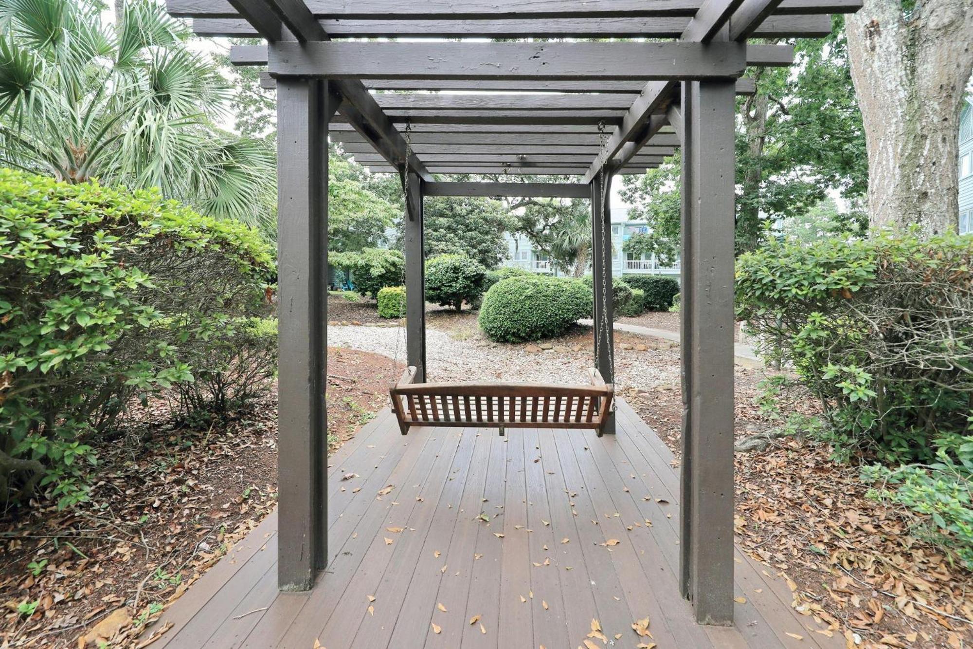 5905 S Kings Hwy, 4203 - Ocean Walk Sleeps 4 Villa Myrtle Beach Bagian luar foto